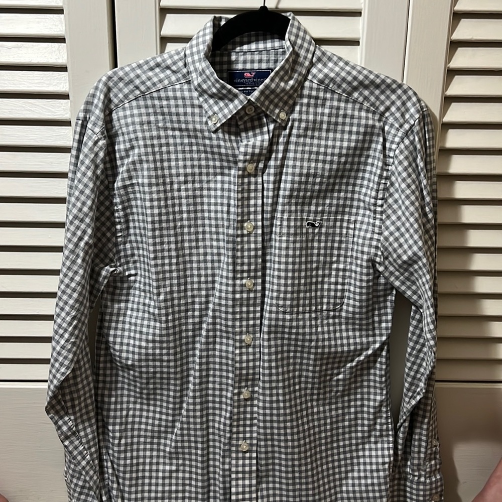 Vineyard vines long sleeve classic fit trucker shirt